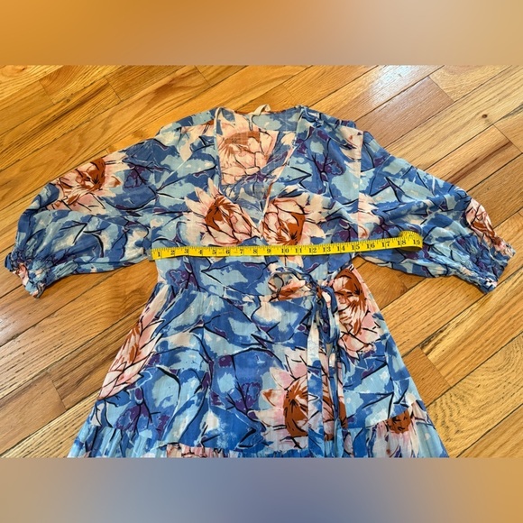 Urban Outfitters Giovanna Floral Wrap Midi Dress Printed Summer Smocked Womens S - Picture 7 of 14